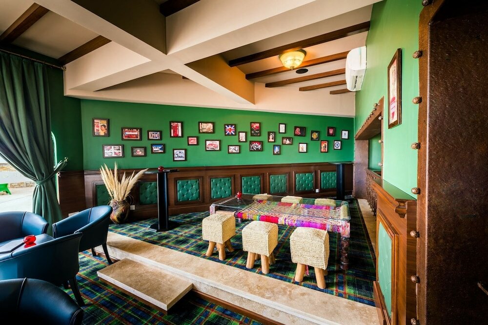 Фото The Olive Tree Hotel