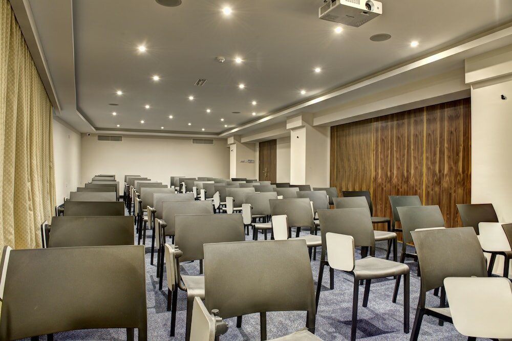 Фото Quadro Hotel Trademark Collection by Wyndham