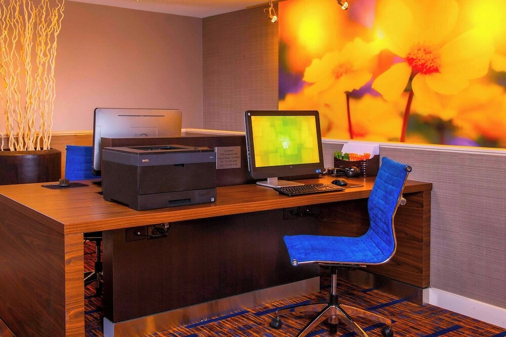 Фото Courtyard by Marriott Virginia Beach Norfolk