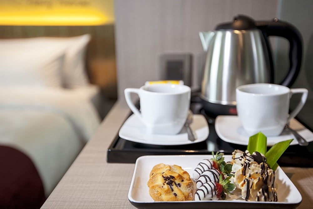 Фото A One Hotel Jakarta