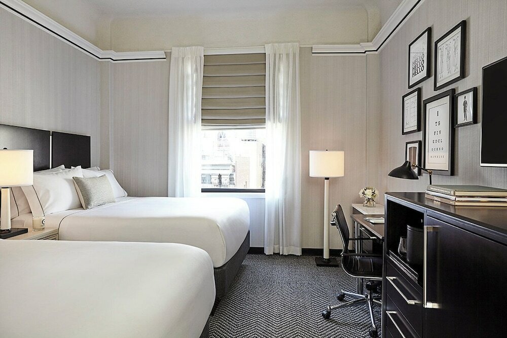 Фото The Gregorian Hotel