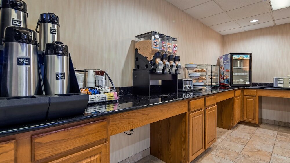 Фото Best Western Galaxy Inn