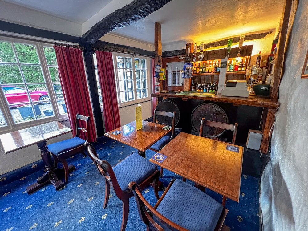 Фото Gwesty Minffordd Hotel