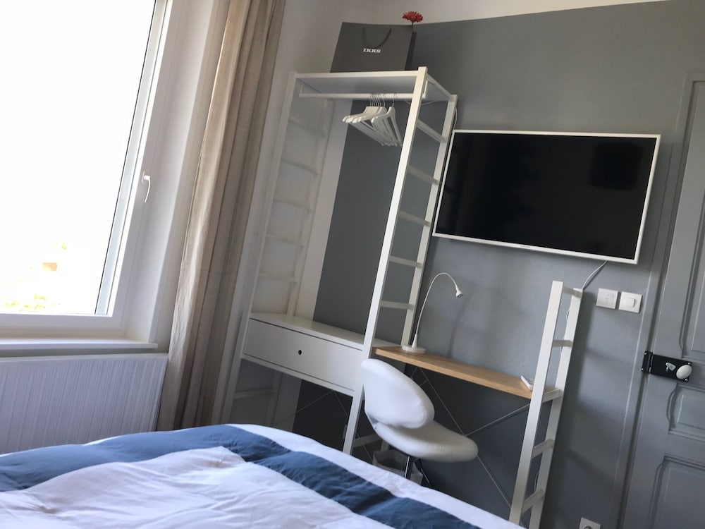 Фото Le numero 100