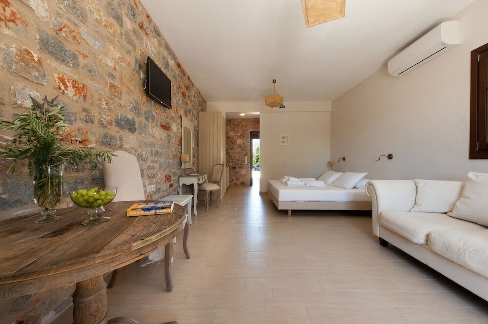 Фото Kamares Villas