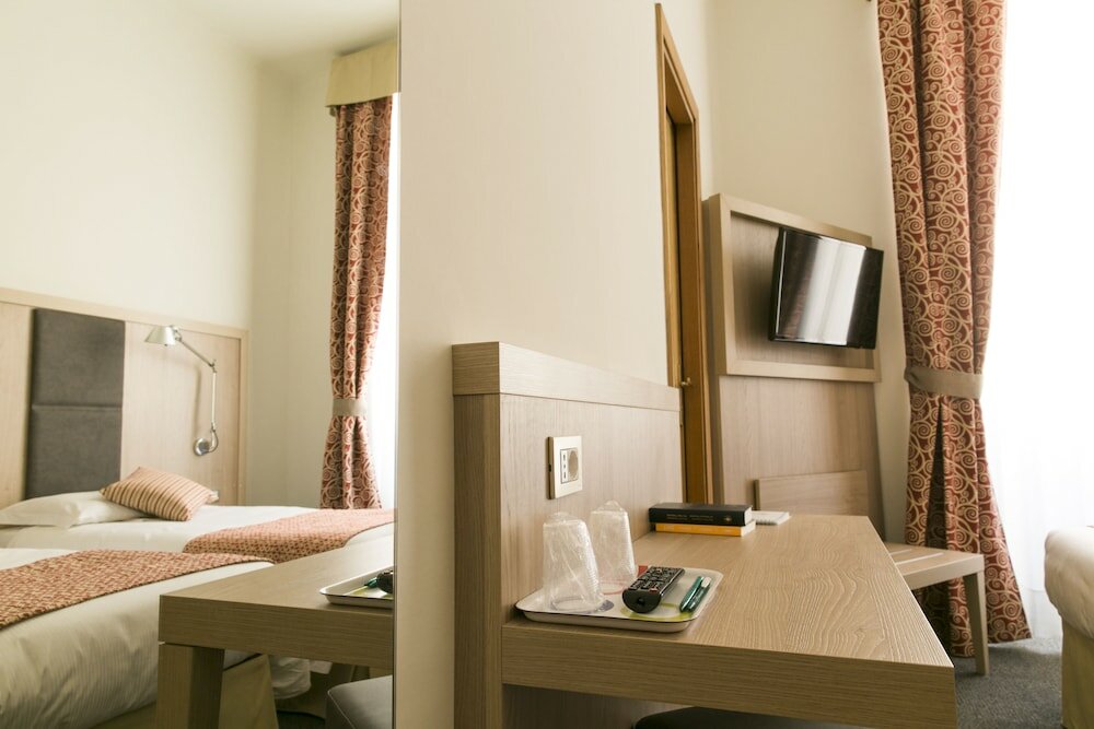 Фото Hotel Casa Valdese Roma