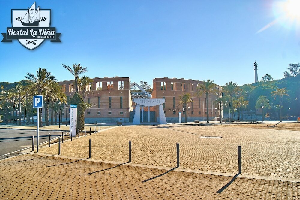 Фото Hostal La Niña