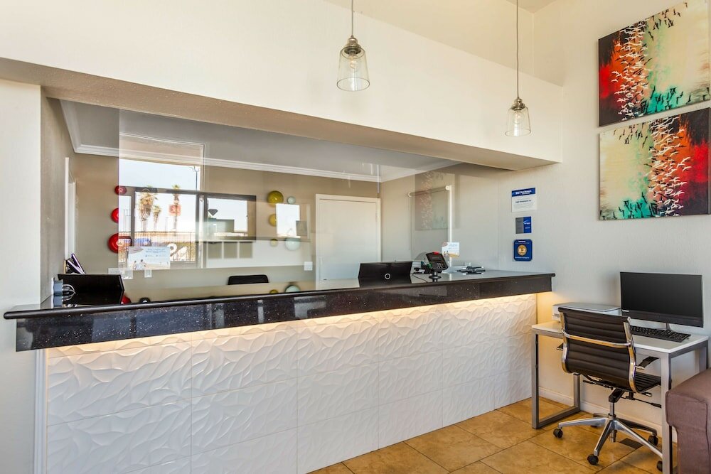 Фото Best Western Heritage Inn