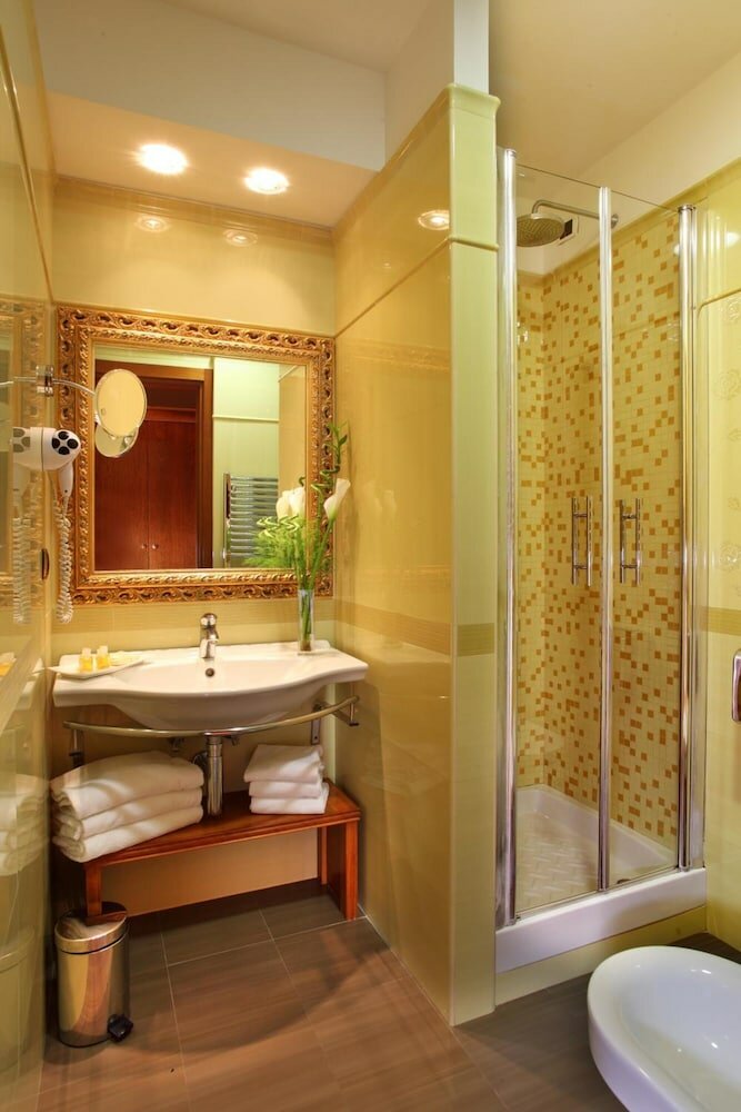 Фото Serena Hotel