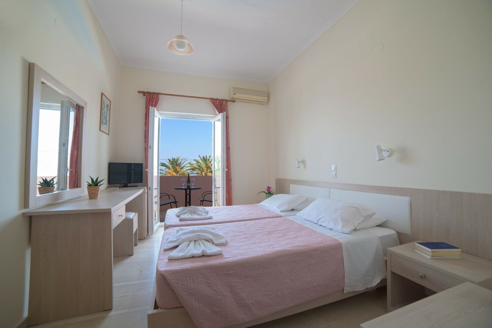 Фото Alkyon Beach Hotel