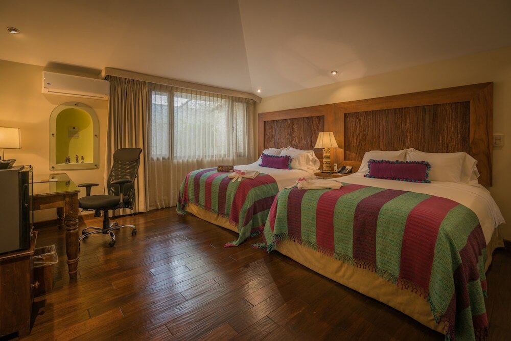 Фото Pensativo House Hotel