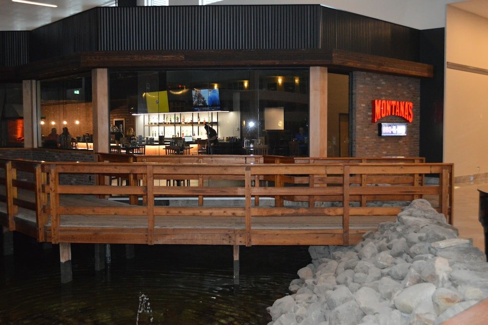 Фото Nisku Inn And Conference Centre