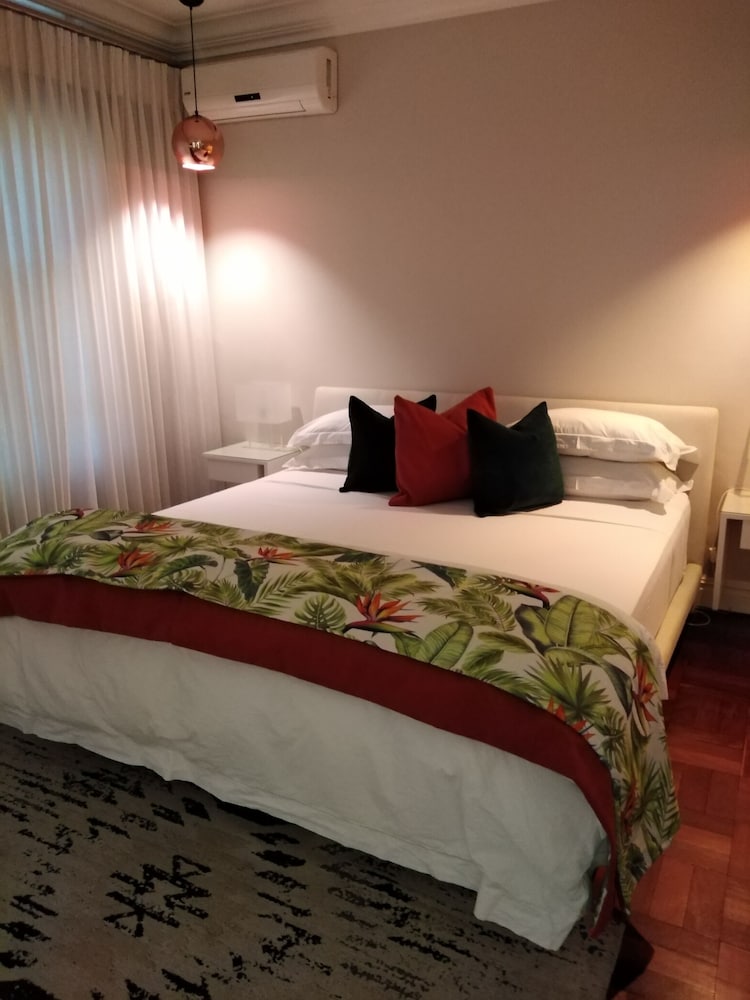 Фото Chocolate Box Guesthouse