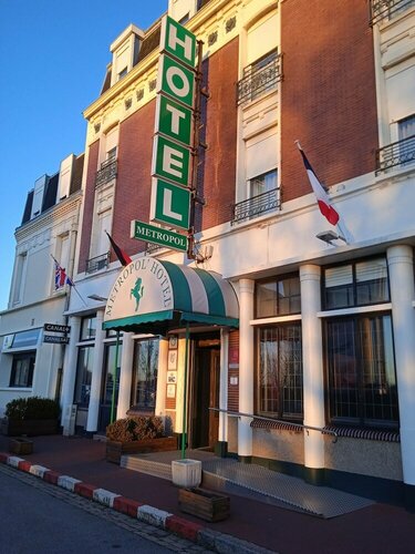 Внешний вид отеля Metropol Hotel в Кале, фото 1