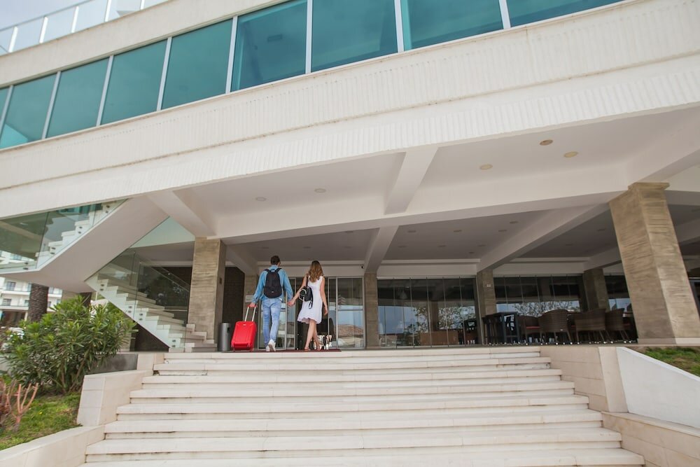 Фото Отель Sato Conference and Spa