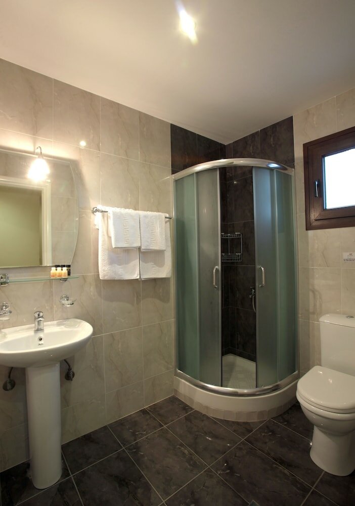 Фото Kyniska Hotel