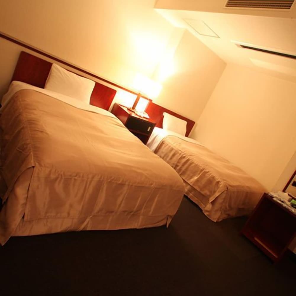 Фото Sun Plaza Hotel