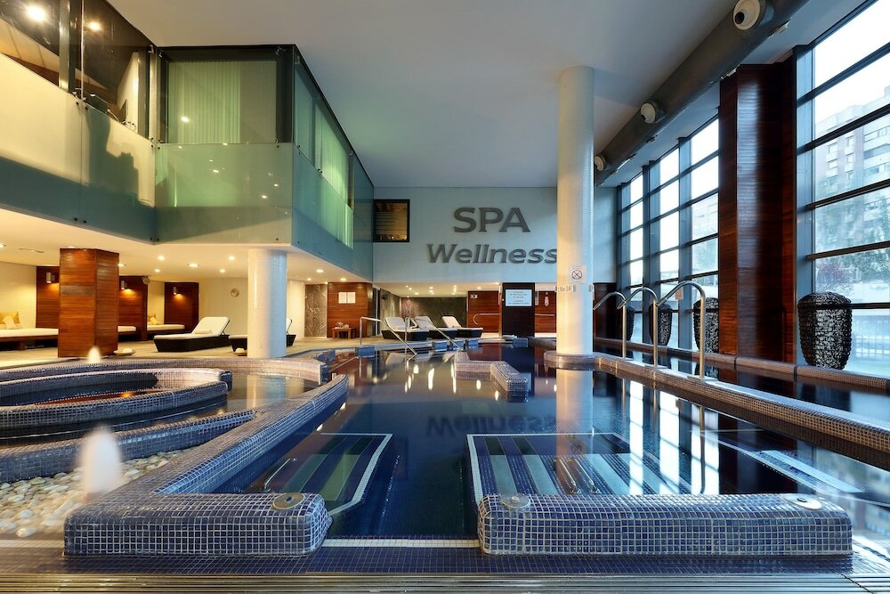 Фото Eurostars Suites Mirasierra