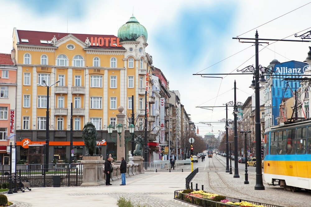 Фото Hotel Lion Sofia
