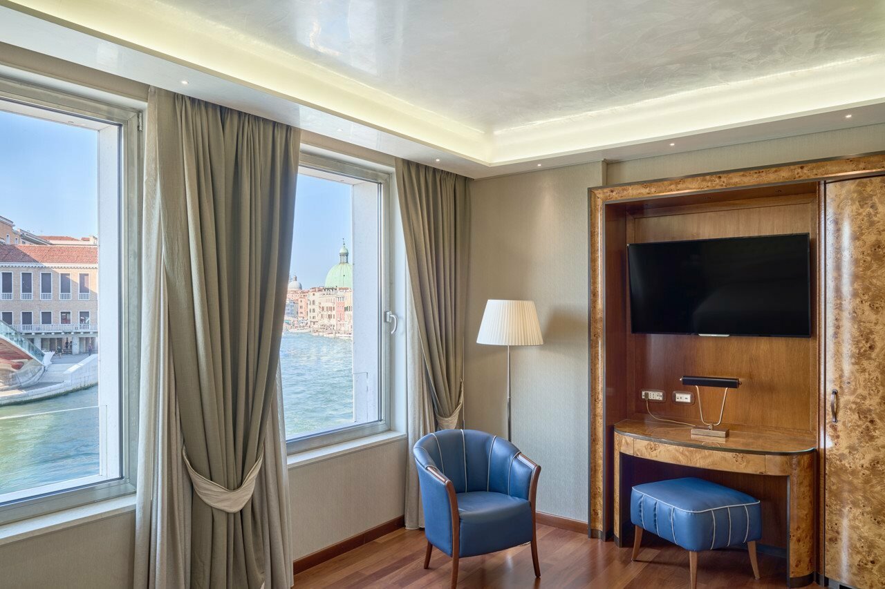 Фото Santa Chiara Hotel