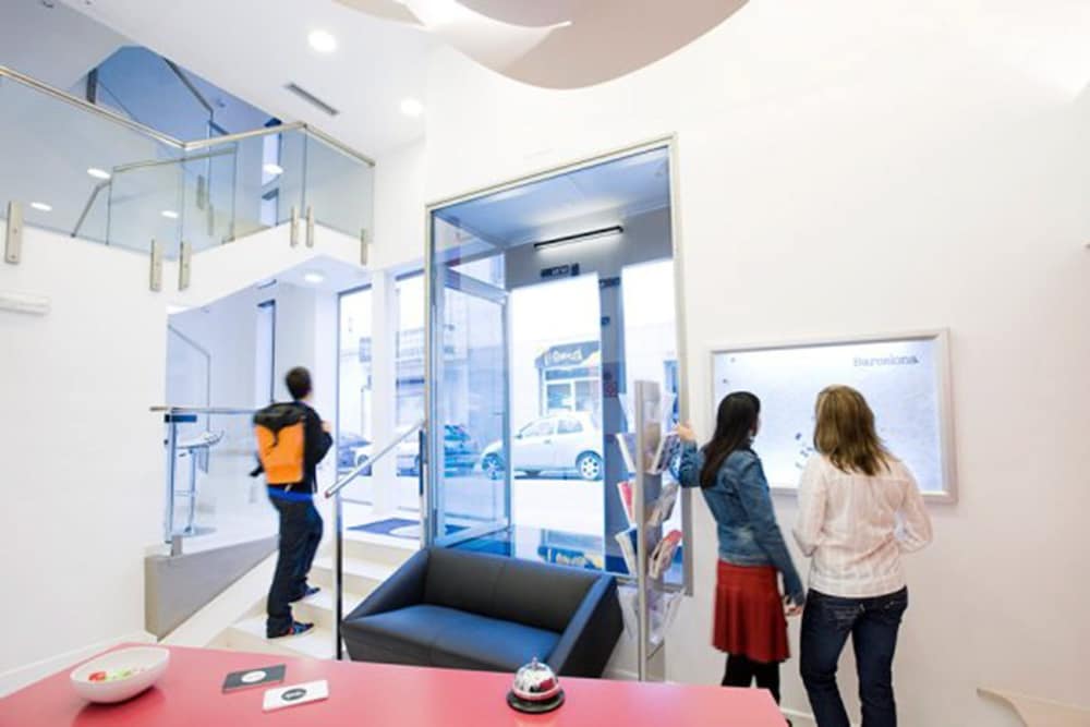 Фото Live And Dream Hostel