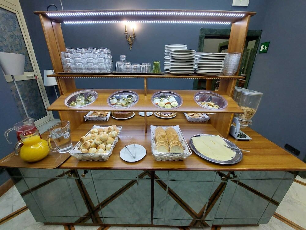 Фото Hotel Marisa