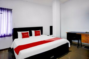 Гостиница Oyo 632 Hotel Mulana