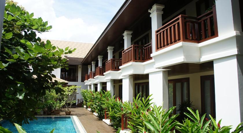 Фото Athena Hotel