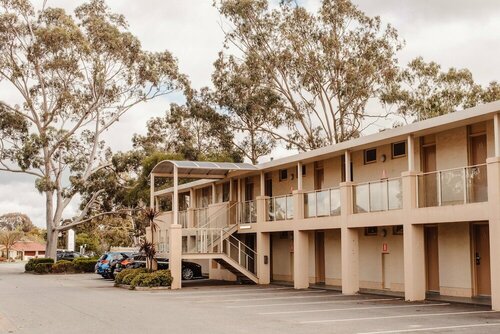 Внешний вид отеля Barossa Weintal Hotel в Танунде, фото 4