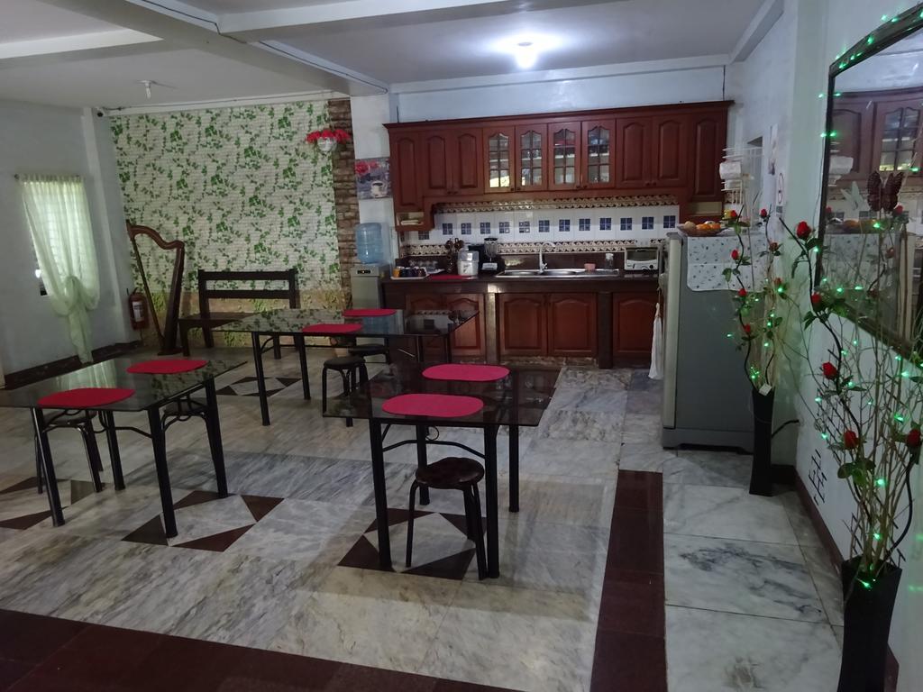 Фото Pe're Aristo Guesthouse