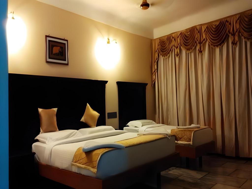 Фото отеля 2