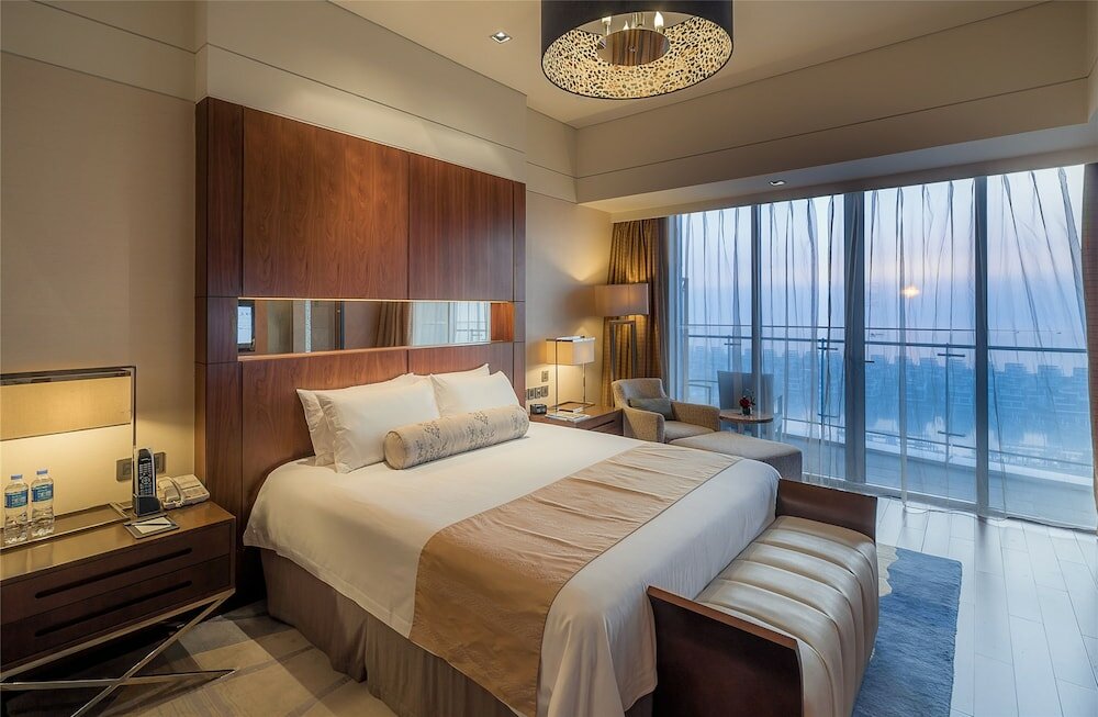 Фото Xiamen International Conference Center Hotel