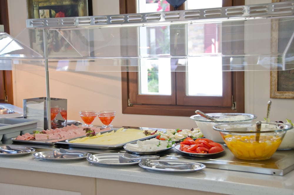 Фото Naxos Resort Beach Hotel