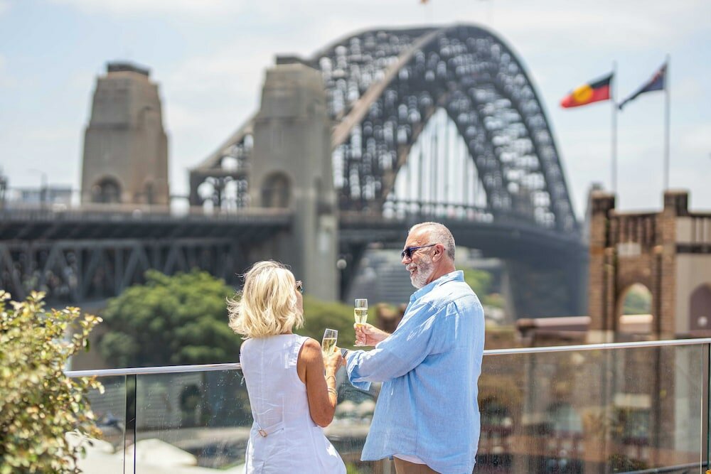 Фото Sydney Harbour Hotel