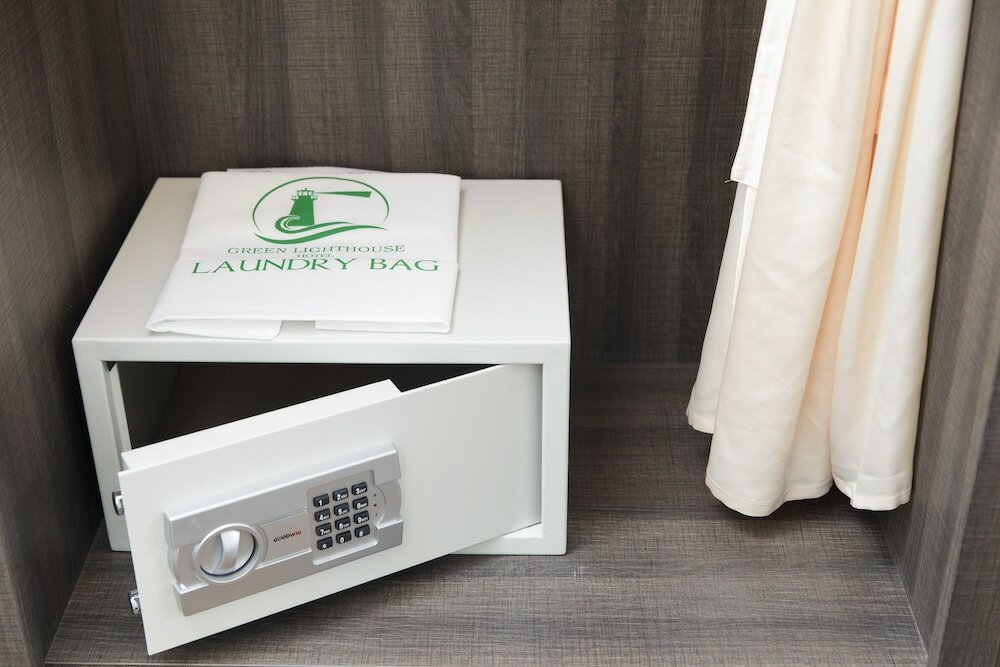 Фото Green Lighthouse Hotel