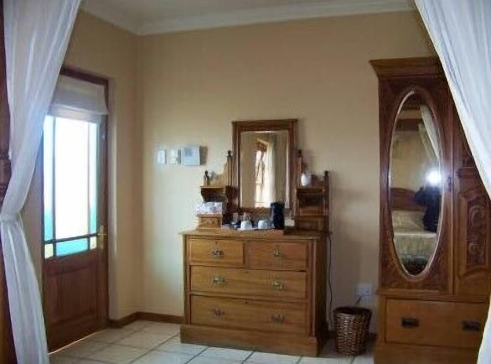 Фото Red Mountain House