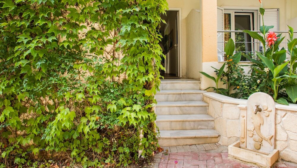 Фото Xenios Loutra Village Beach Hotel