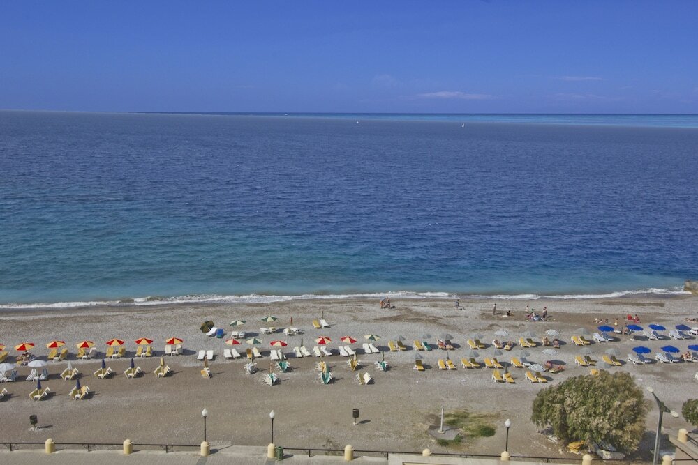 Фото Nafsika Hotel