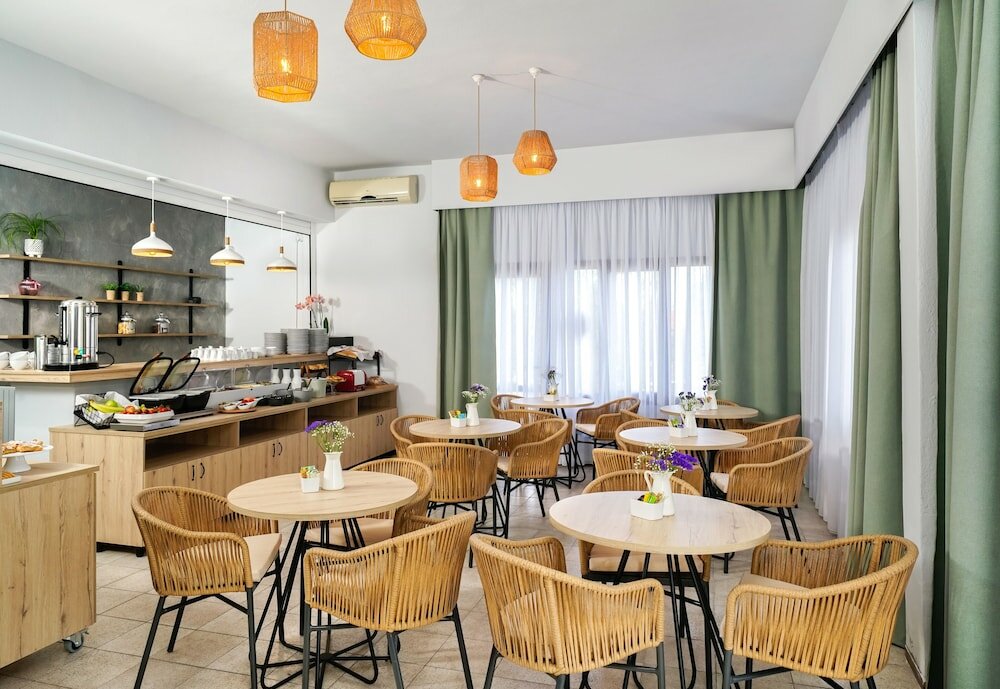 Фото Nefeli Fresh Hotel