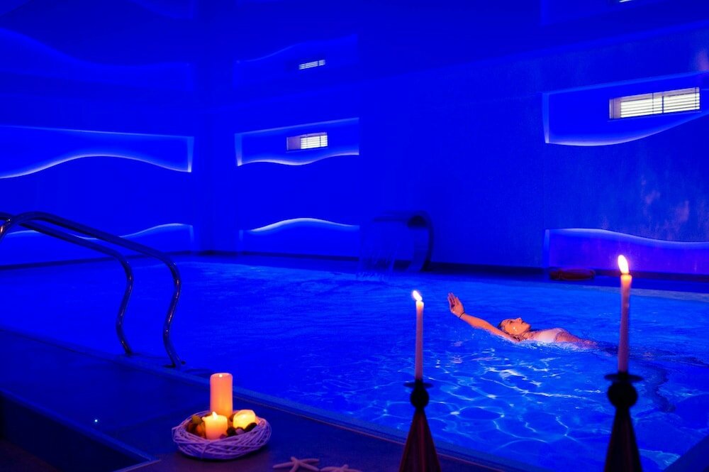 Фото Mediterranean Beach Resort