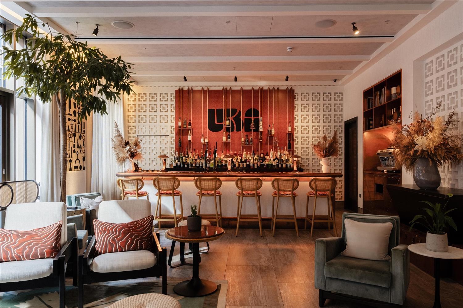 Фото Hart Shoreditch Hotel London, Curio Collection by Hilton