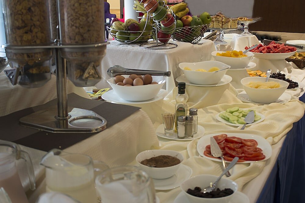 Фото Regency Way Montevideo Hotel