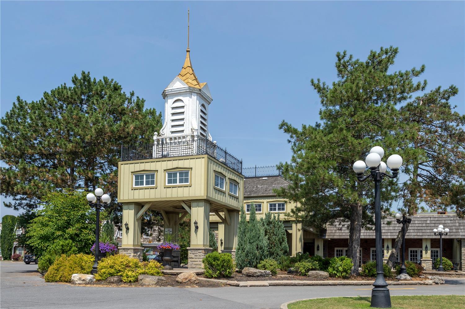 Фото Best Western Parkway Inn & Conference Centre