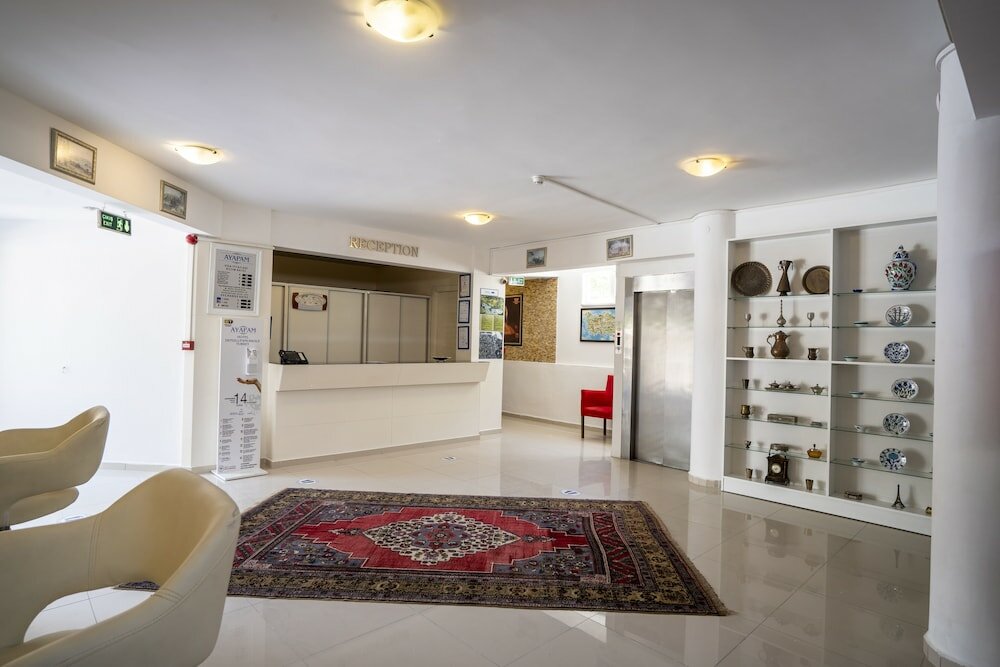 Фото Ayapam Hotel