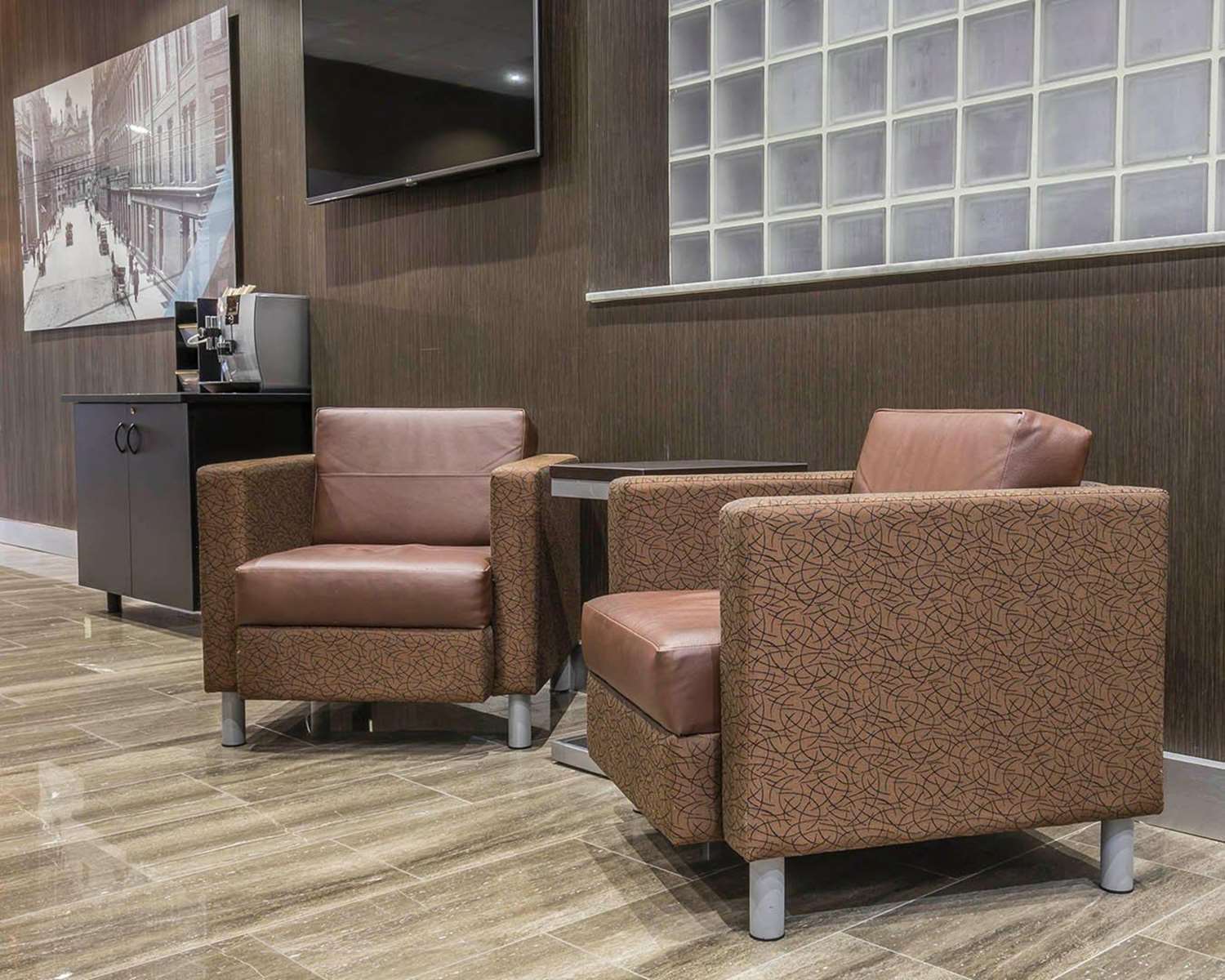 Фото The Saint James Hotel, An Ascend Hotel Collection Member