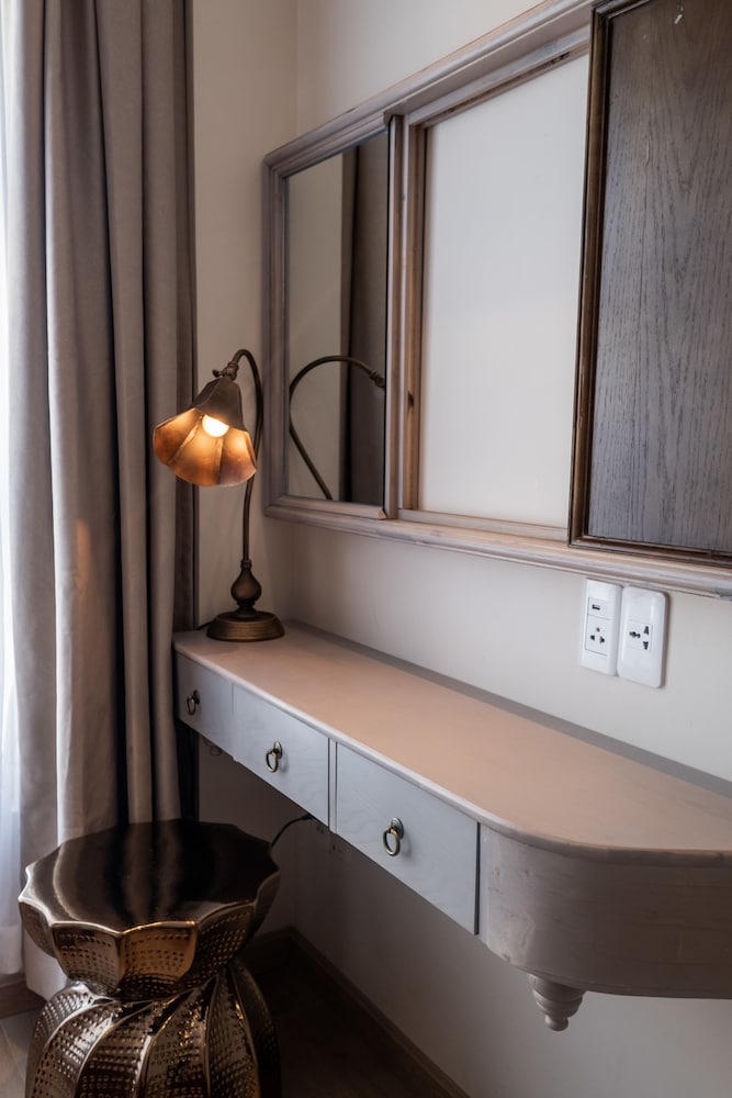 Фото Sanouva Saigon Hotel