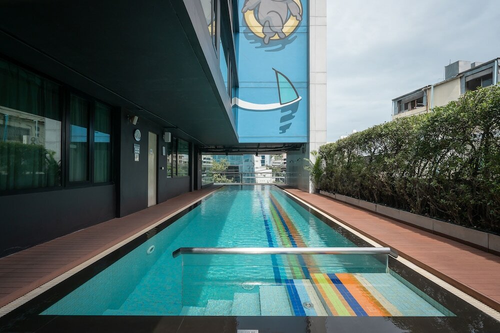 Фото Vic3 Bangkok Hotel