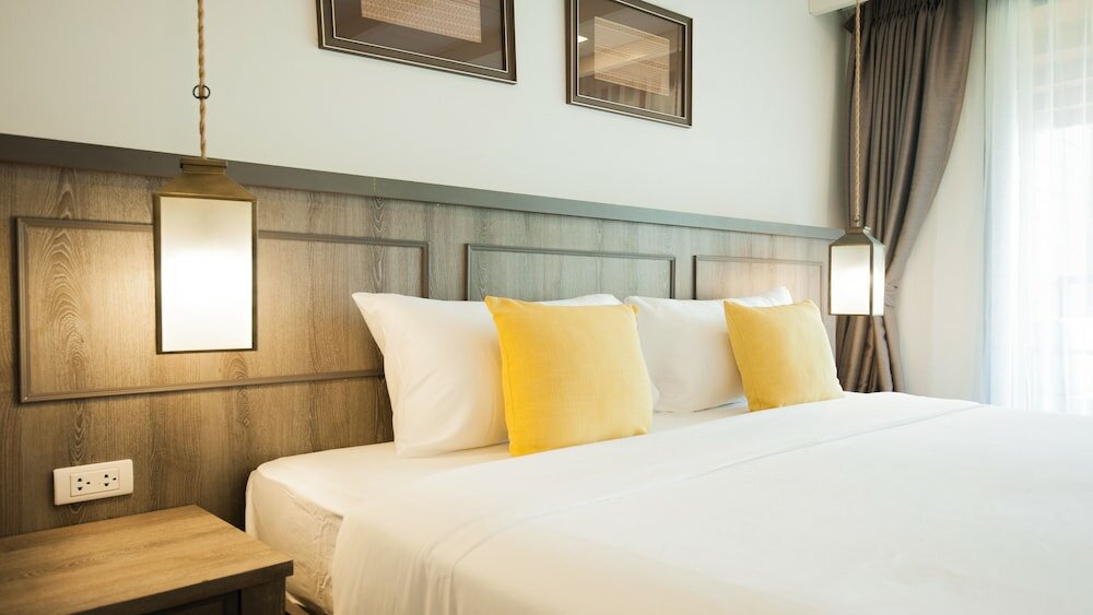 Фото B2 Riverside Premier Hotel