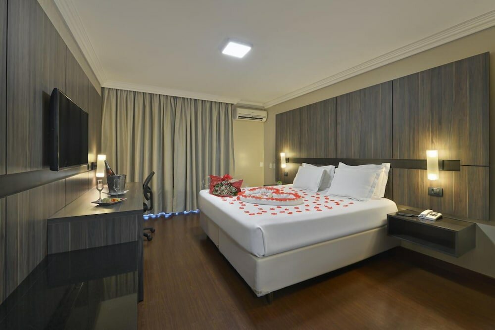 Фото Hotel Deville Express Cascavel