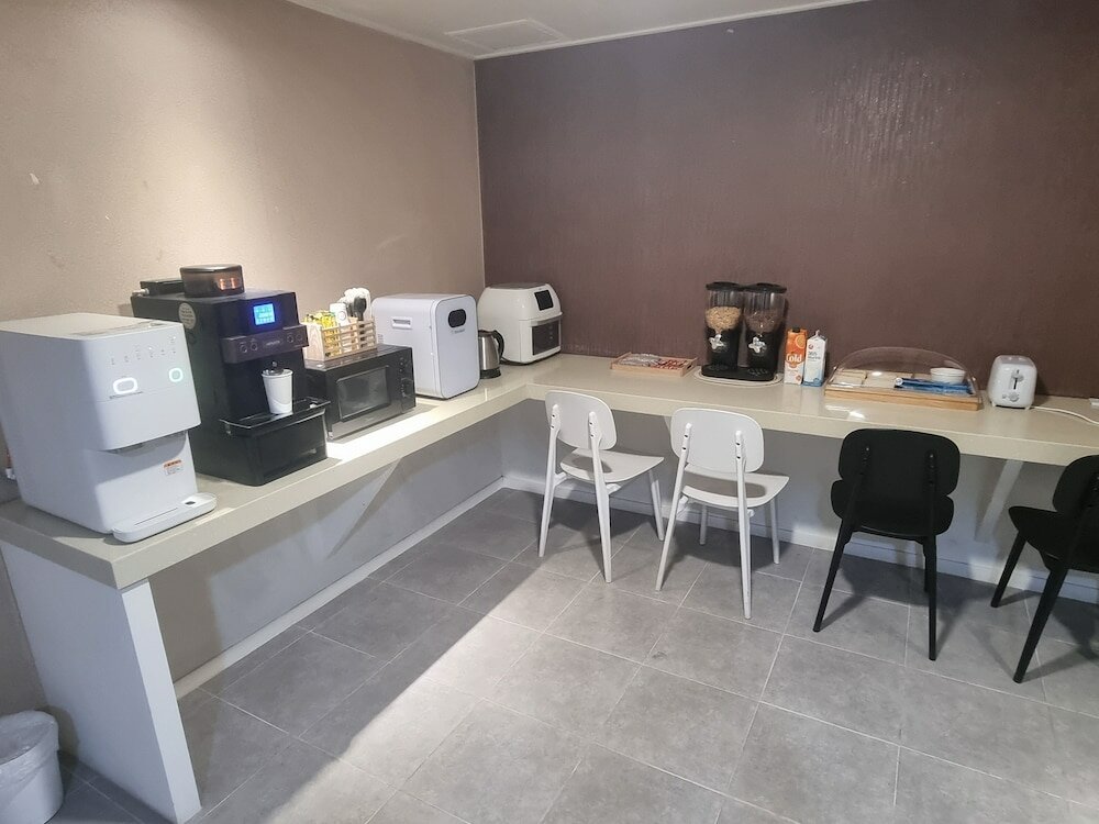 Фото Cc Business Hotel